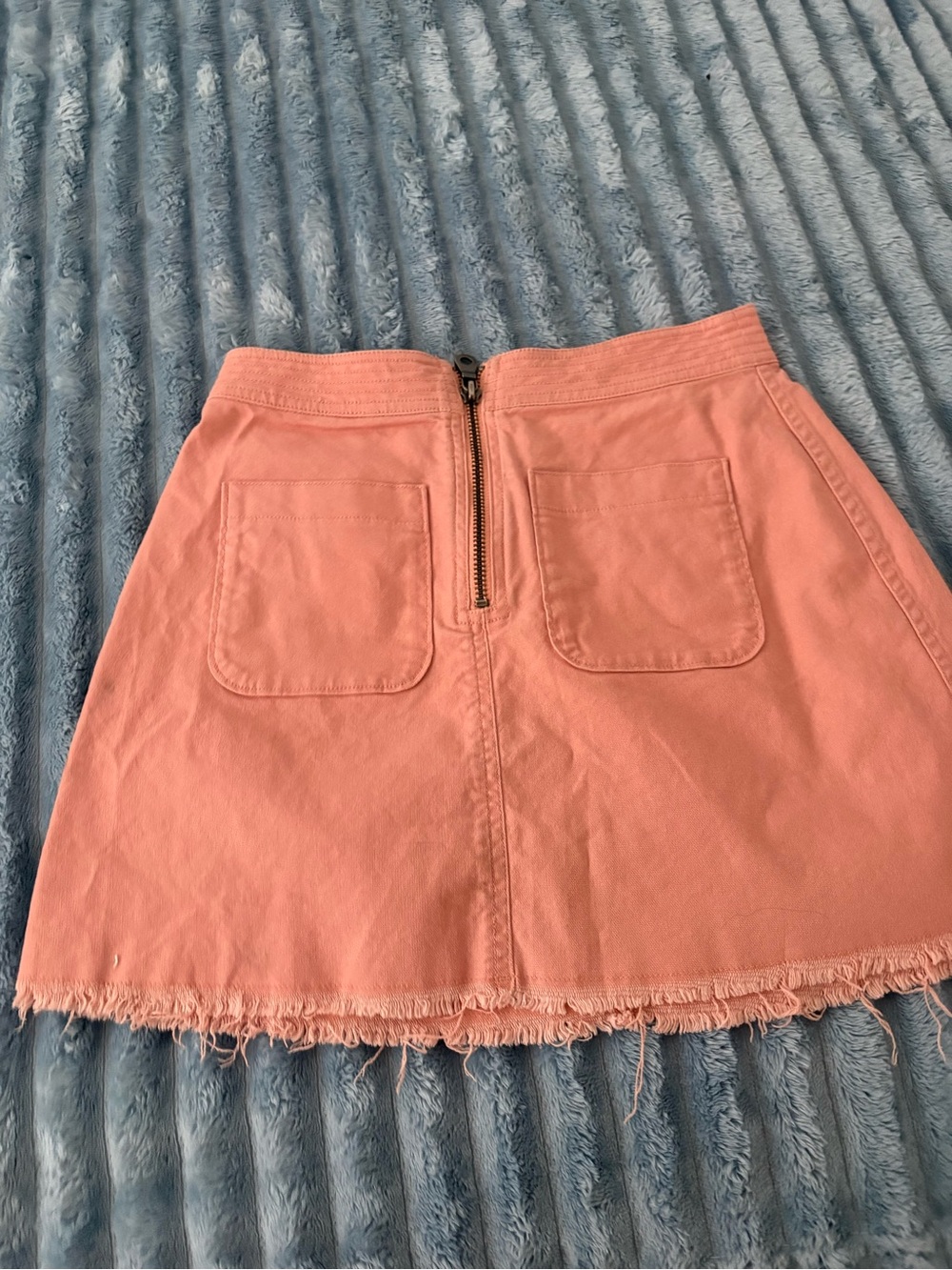 Madewell Coral Pink Frayed-Hem Mini Skirt with Front Pockets